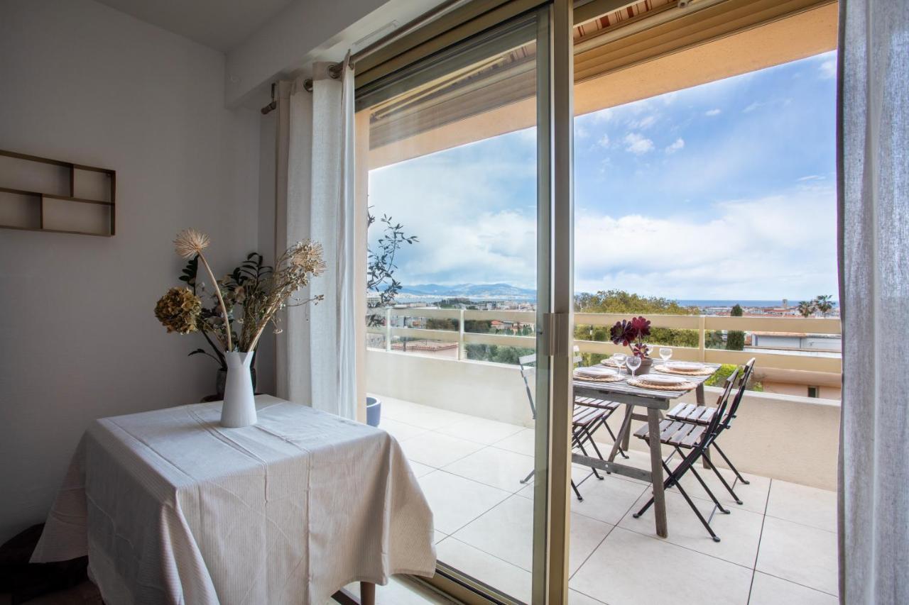 Vue Mer, Terrasse Et Parking Prive Antibes Buitenkant foto