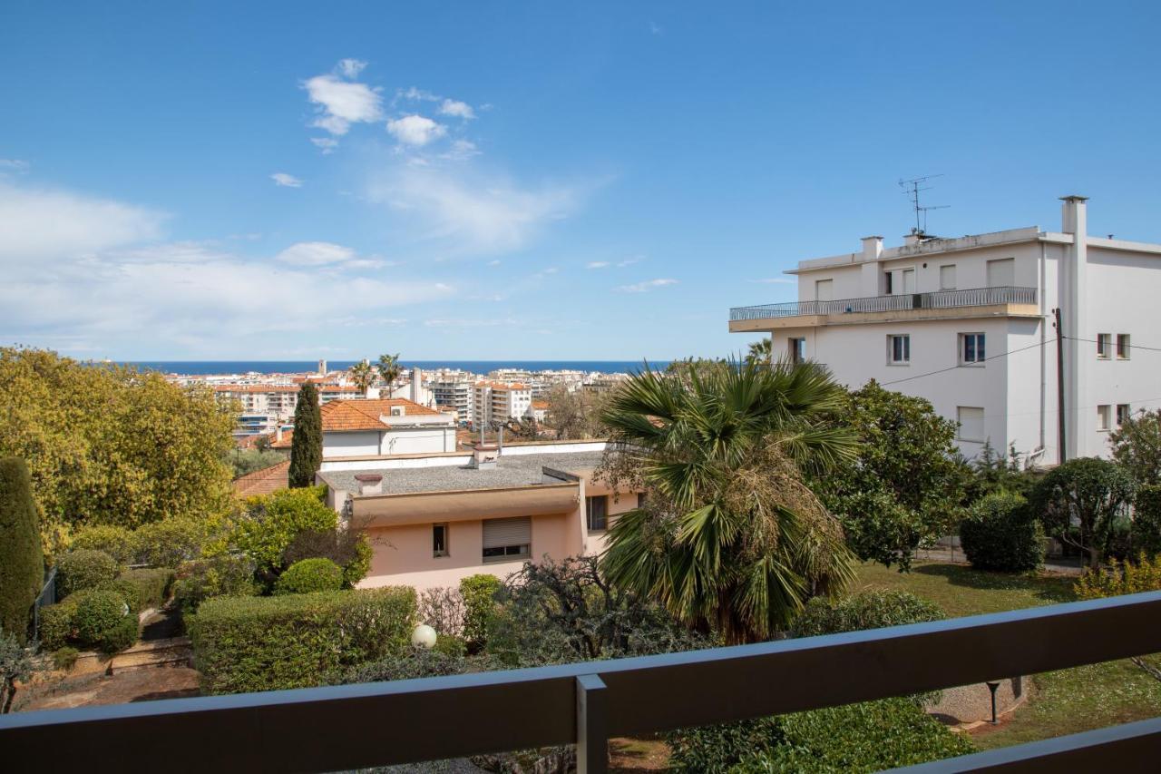 Vue Mer, Terrasse Et Parking Prive Antibes Buitenkant foto