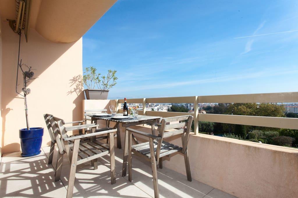 Vue Mer, Terrasse Et Parking Prive Antibes Buitenkant foto